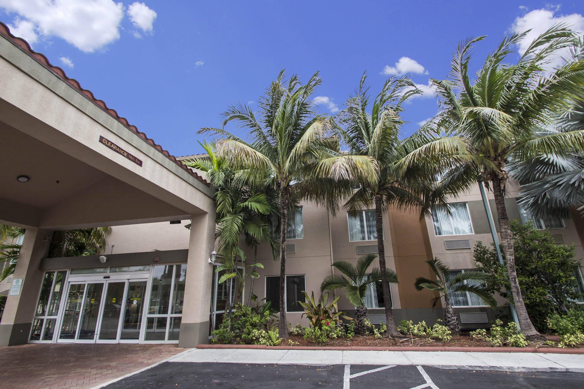 Sleep Inn & Suites Ft Lauderdale International Airport Dania Beach Dış mekan fotoğraf